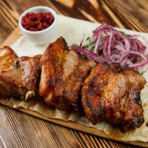 Шашлык из свиных ребрышек в Солнечногорске